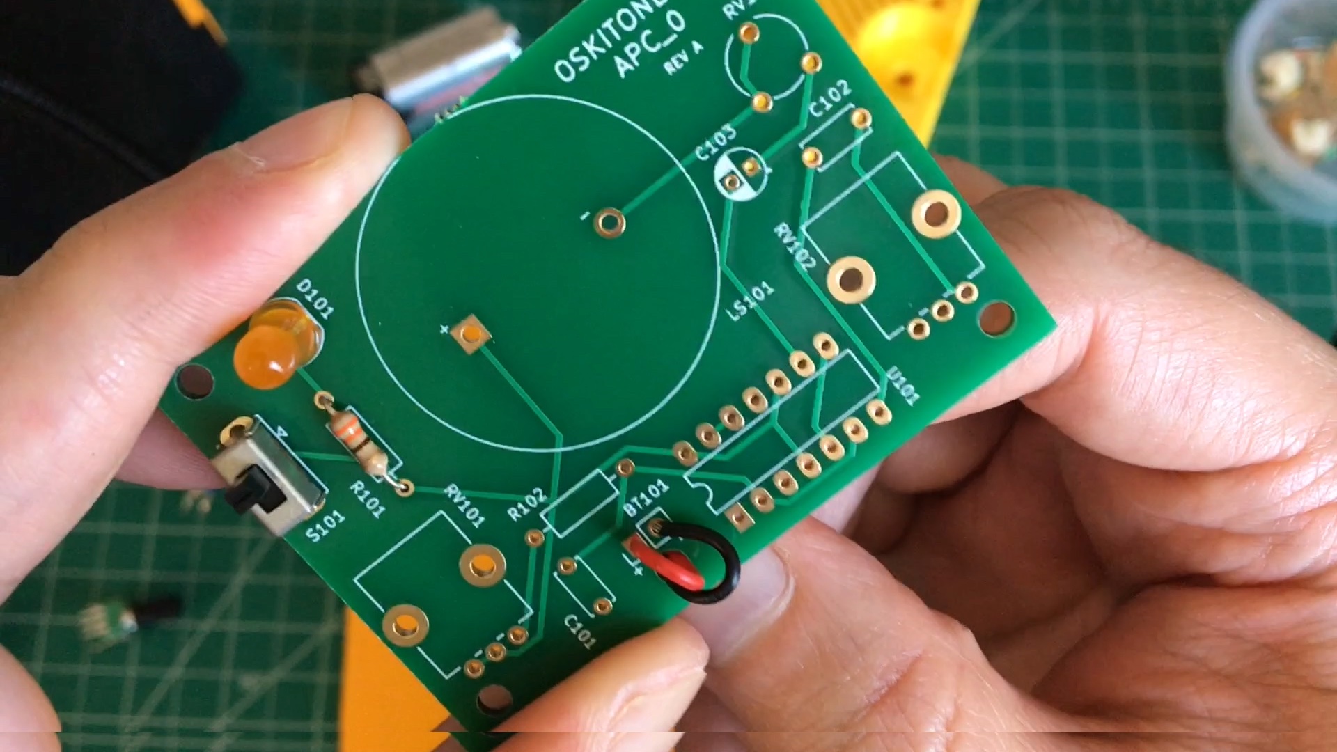 9v snap wires in place at BT101