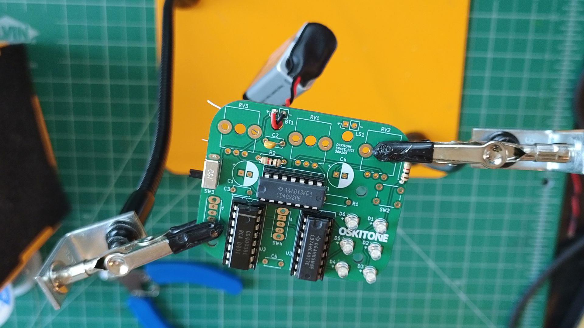 capacitor and resistor soldered
