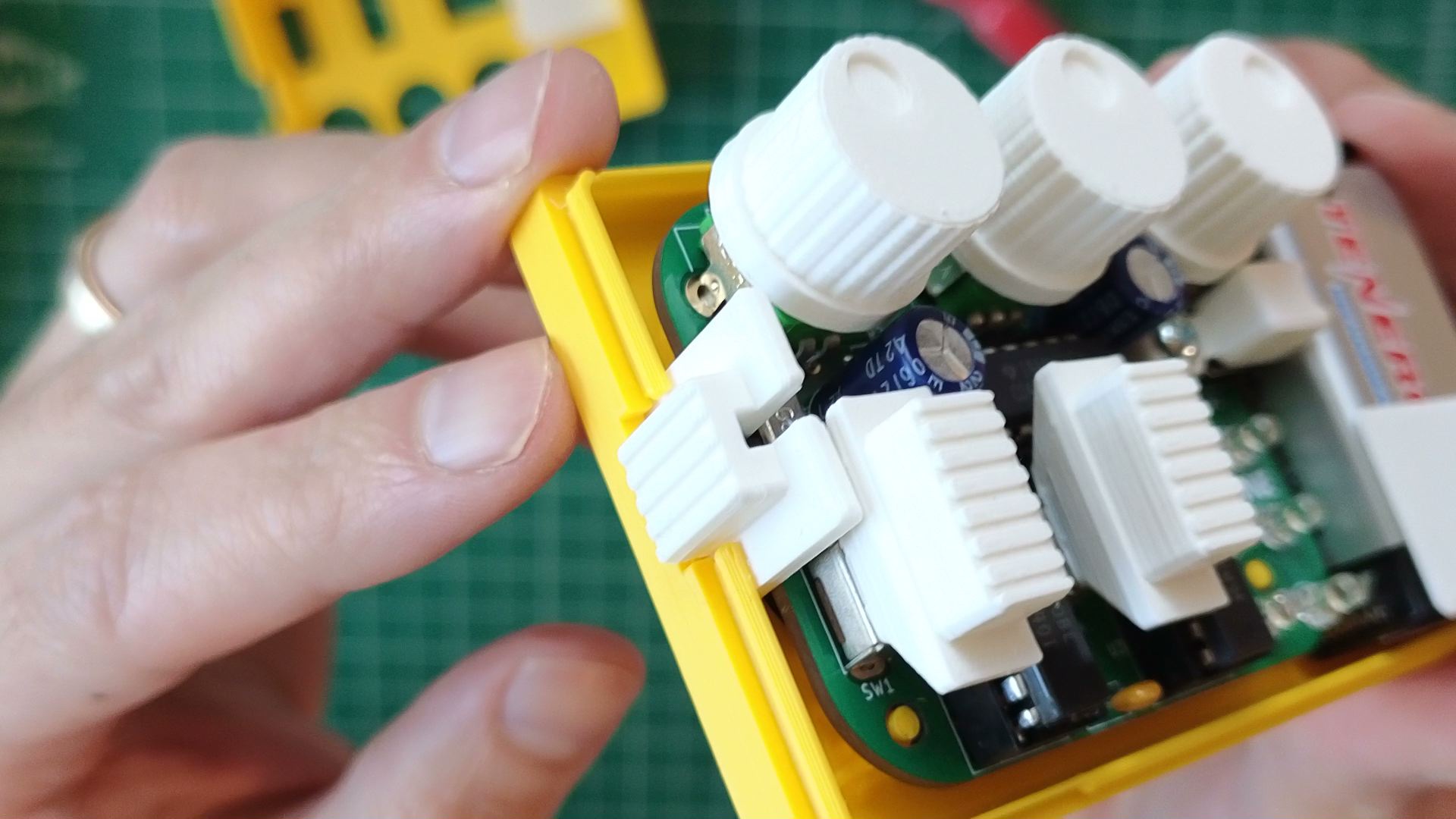 side switch clutch positioned